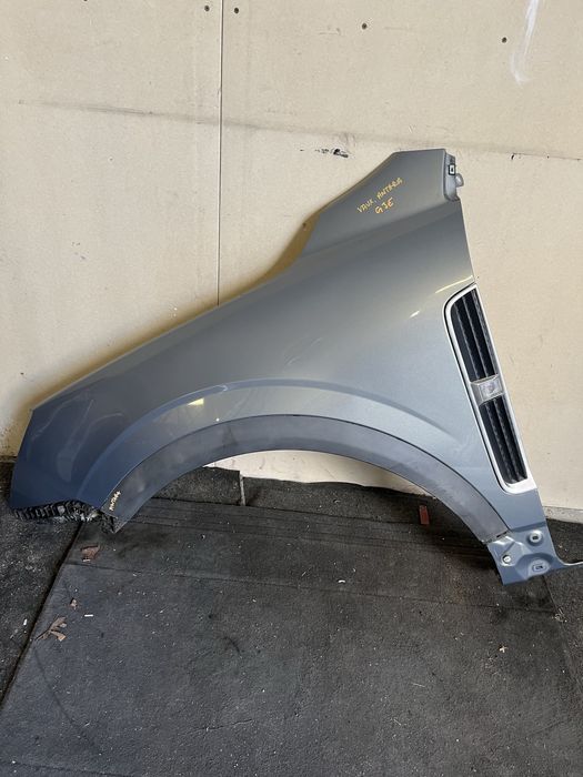 Opel antara lift blotnik