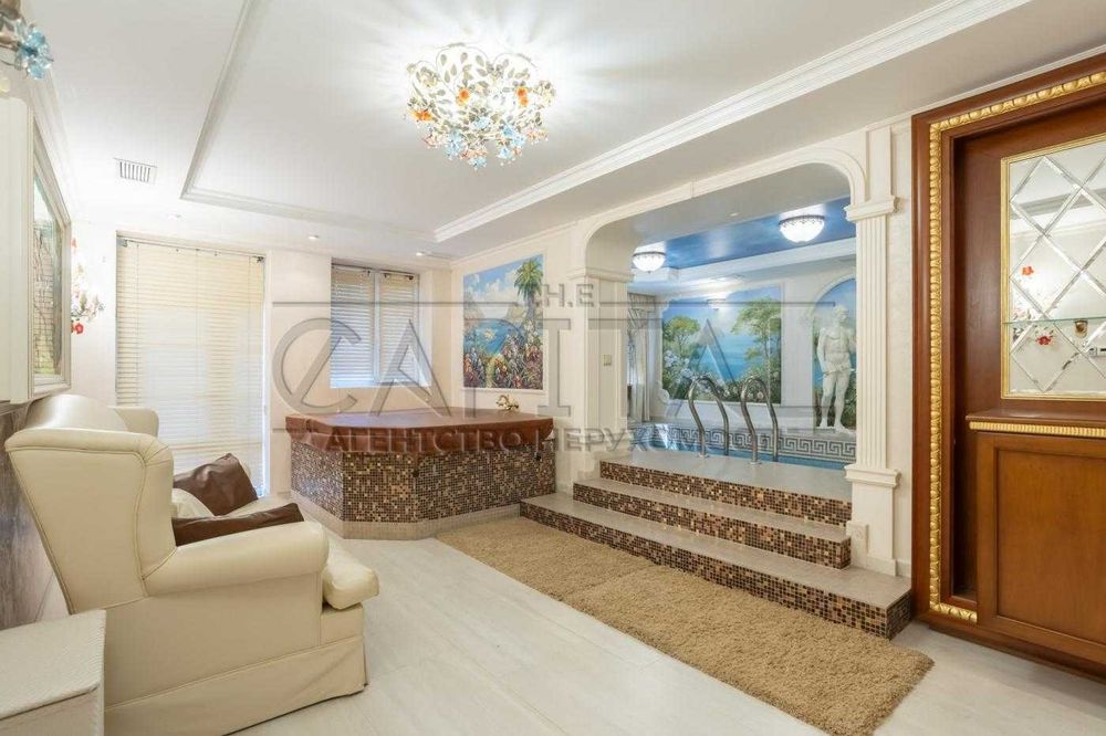 Продаж VIP будинку серед сосен у Стоянці/Басейн/Автономний/Закритий КГ