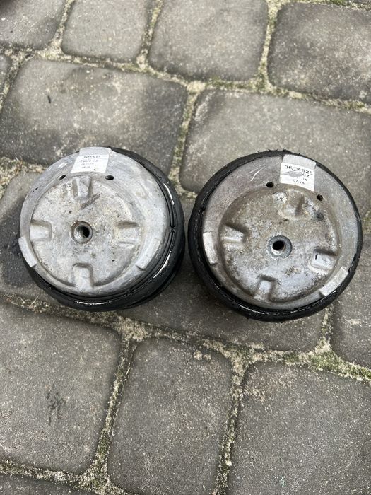 Подушка мотора двигуна Мерседес