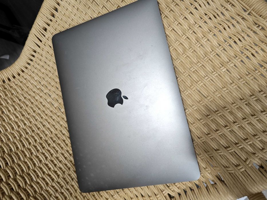 MacBook pro A2159