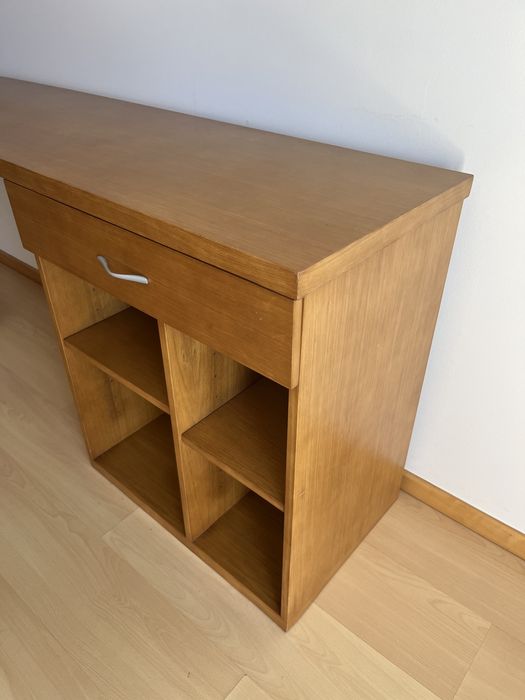 Secretária com Módulo