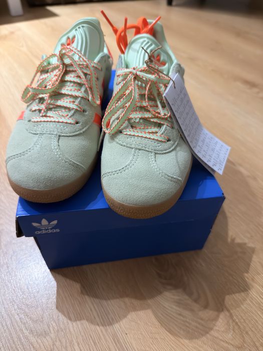 Tenis New Balance Gazelle 36 2/3 NOVOS