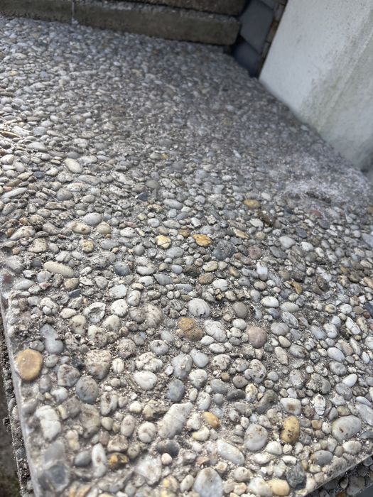 Vendem se Placas Seixo Graudo