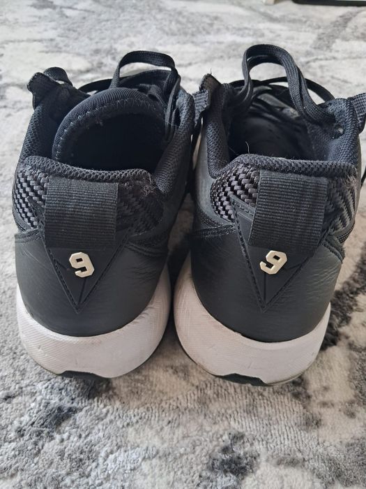 Sapatilhas Nike Air Jordan Tam 42