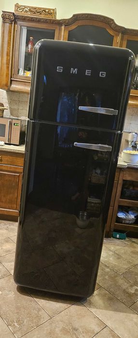 Lodówka Smeg czarna