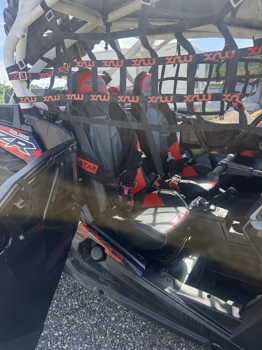 Polaris rzr xp 1000