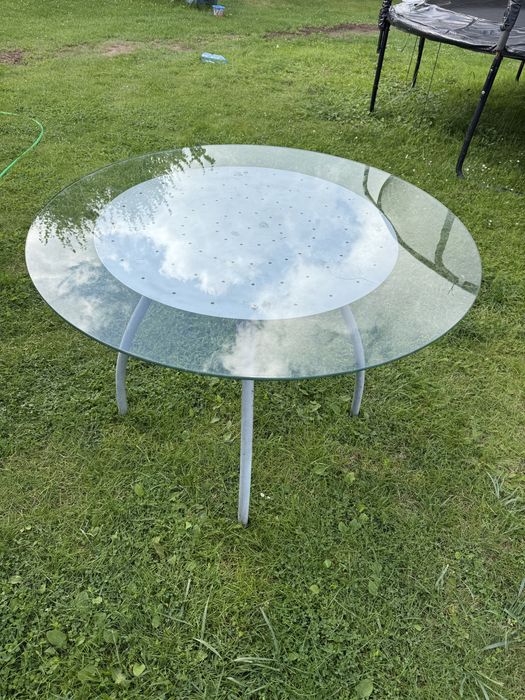 Szklany stolik kawowy srednica 104 cm