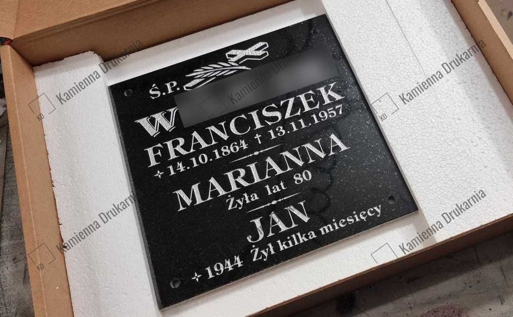 [WYSYŁKA] Tablica Granitowa 30,5cm x 40cm z grawerem Z POLEREM BOKÓW