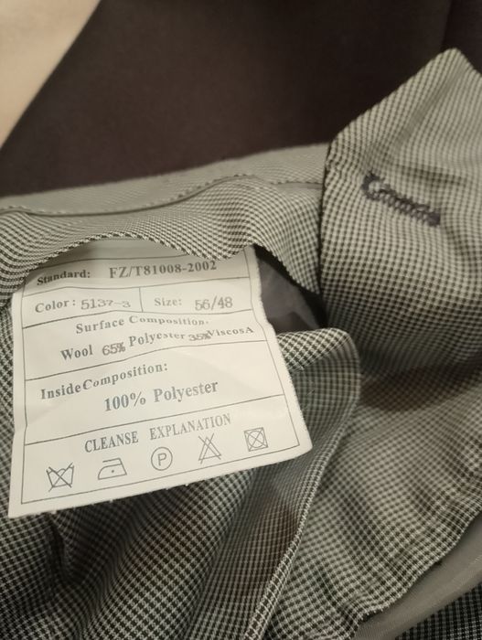 Fato para homen castanho