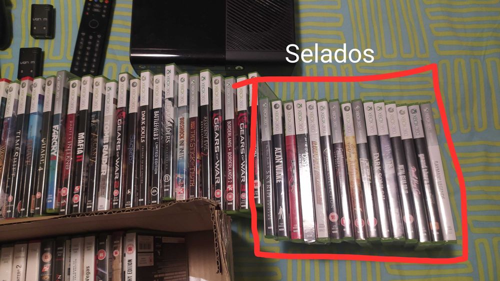 Colecção Xbox 360: quase 100 Jogos + consola 500GB + acessórios