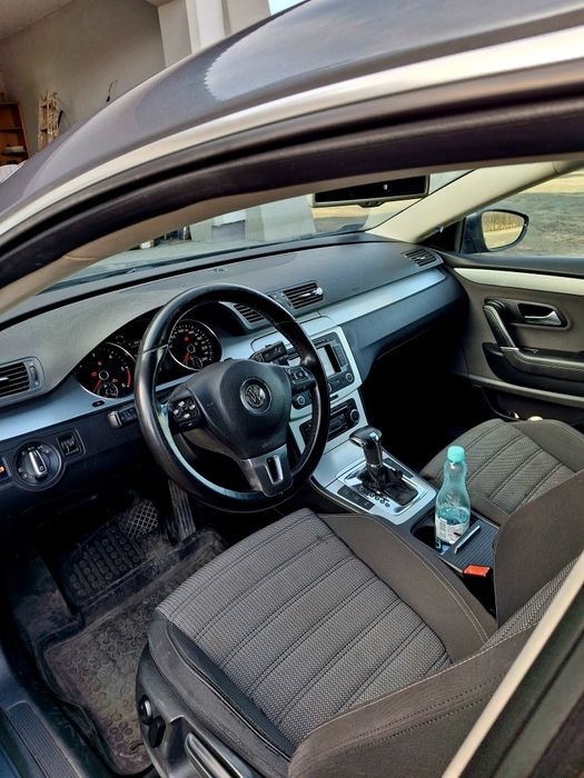 VOLKSWAGEN Passat CC 2010r