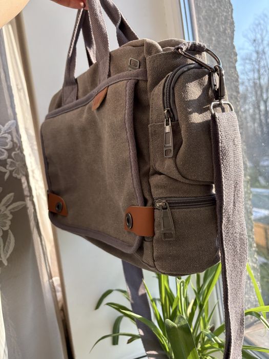 Чоловічий портфель