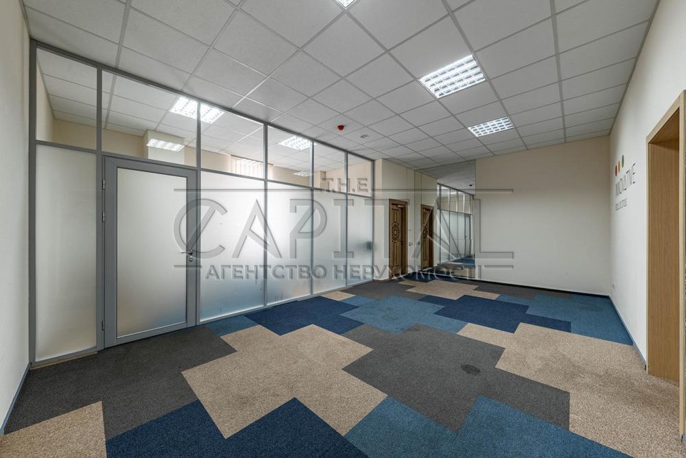 Оренда офісу, вул. Антоновича, БЦ Максим