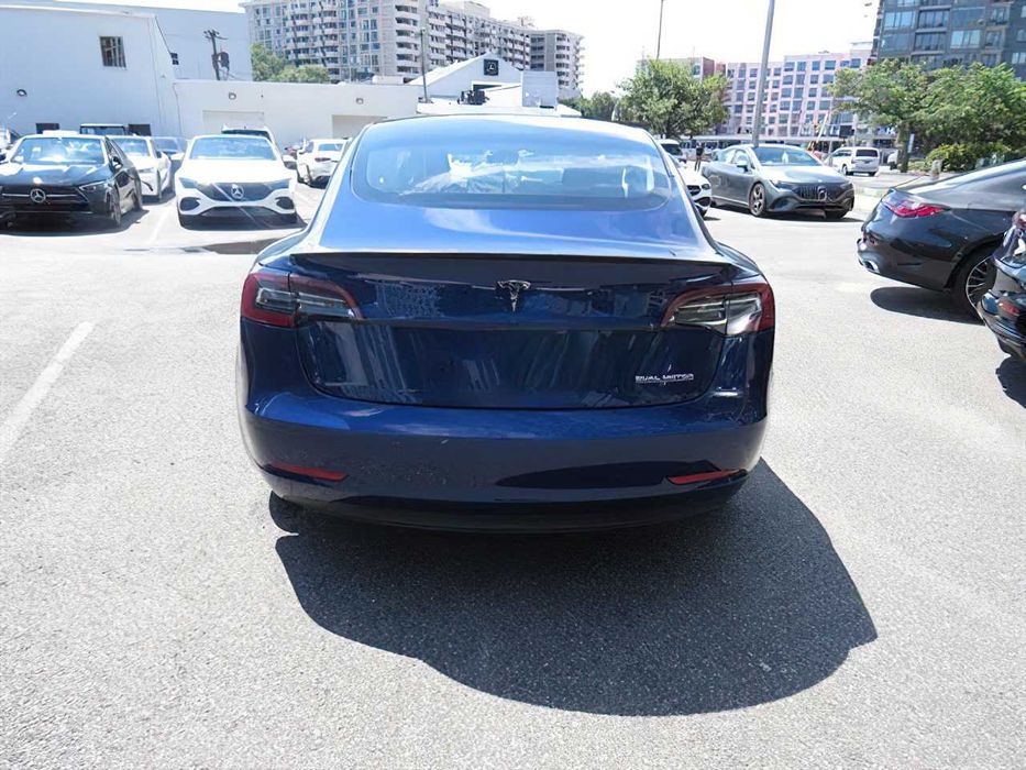 Tesla Model 3 Performance      2022