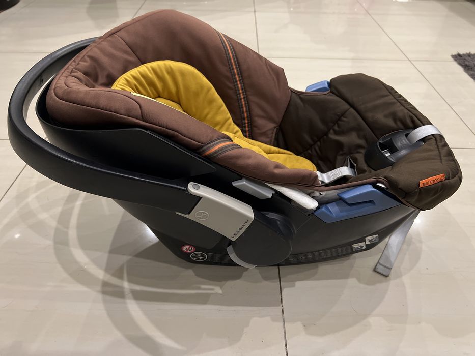 Fotelik nosidelko cybex aton 2FR