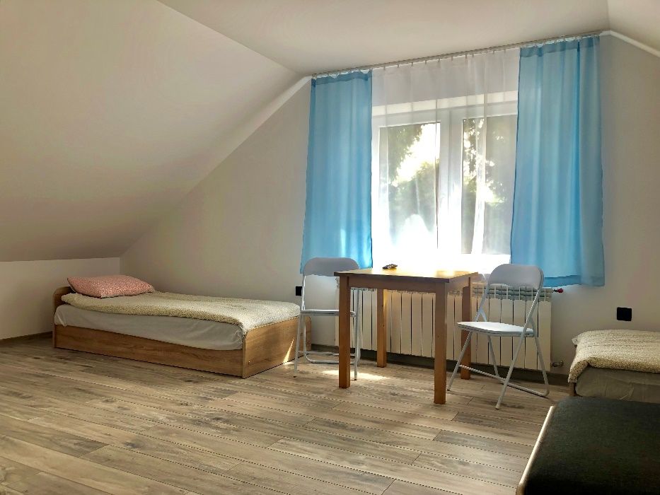 FARMA noclegi Podkonice, TV, parking, blisko Rawy, Panattoni, GOLPASZ