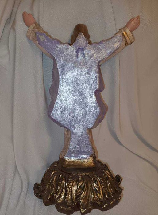 Cristo Ressuscitado... 24cm...