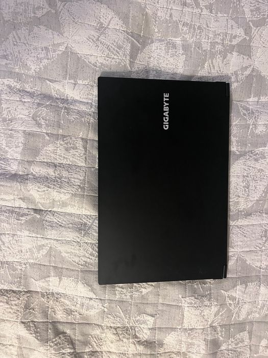 GIGABYTE G5 MF5 — RTX 4050 | 1TB SSD | Gaming