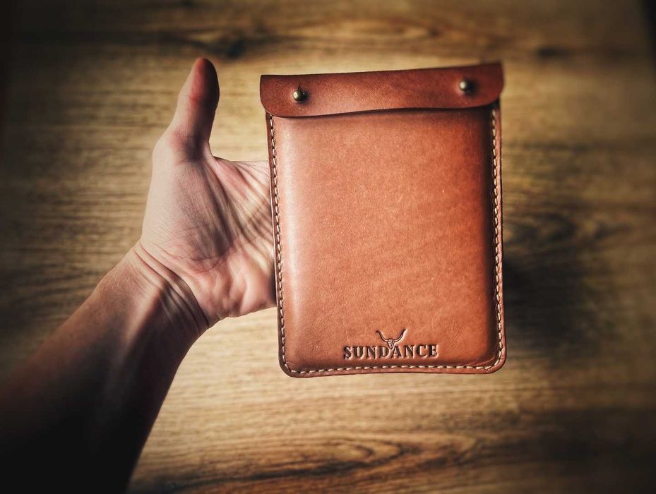 Ekskluzywne etui skórzane Kindle – ręcznie szyte, trwałe i stylowe