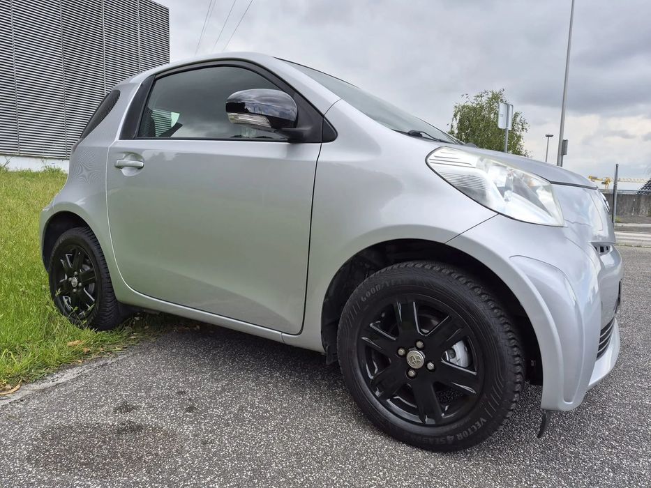 Toyota iQ 1.0 VVT-i Essential+AC