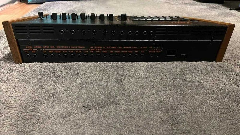 LinnDrum LM 2 1980 Legendarny Automat Perkusyjny
