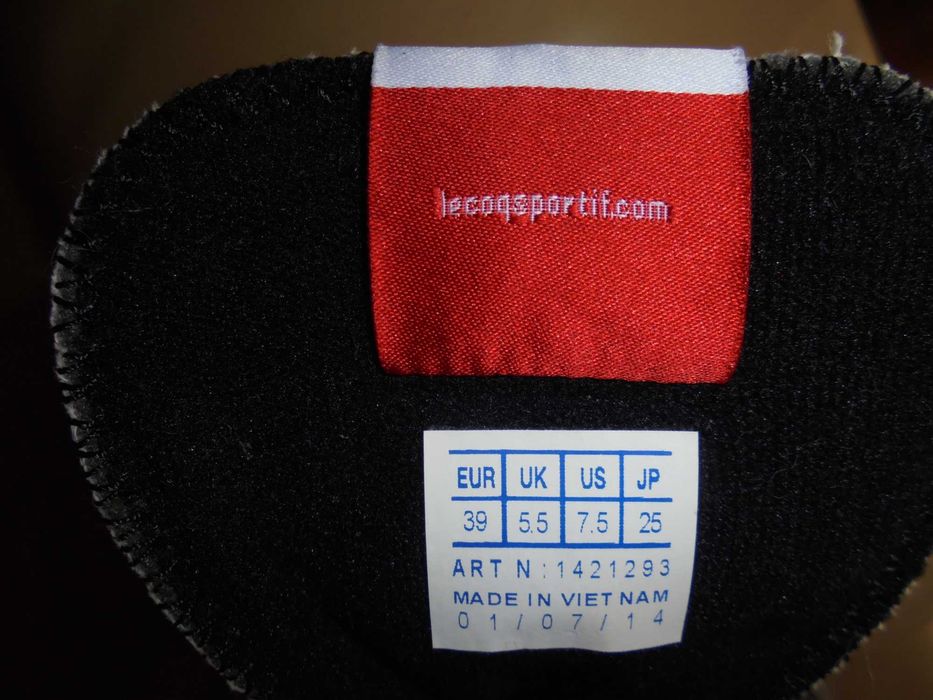 ténis de senhora da marca Ie coq sportif