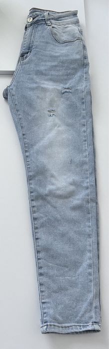 Spodnie damskie jeansowe denim z przetarciami wysoki stan rurki M