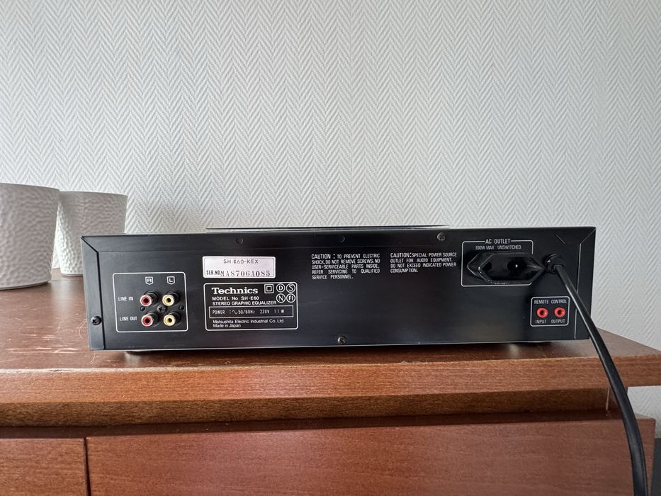 Equalizer Technics SH-E60