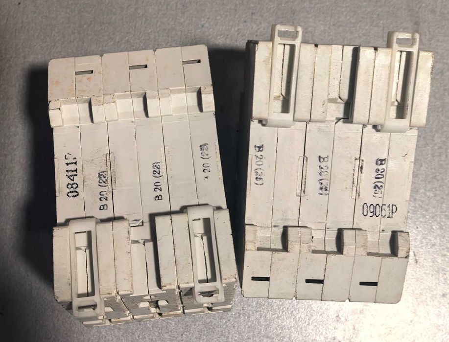 Wyłącznik nadprądowy TX3 S 303 B20A 403403 Legrand 2 sztuki