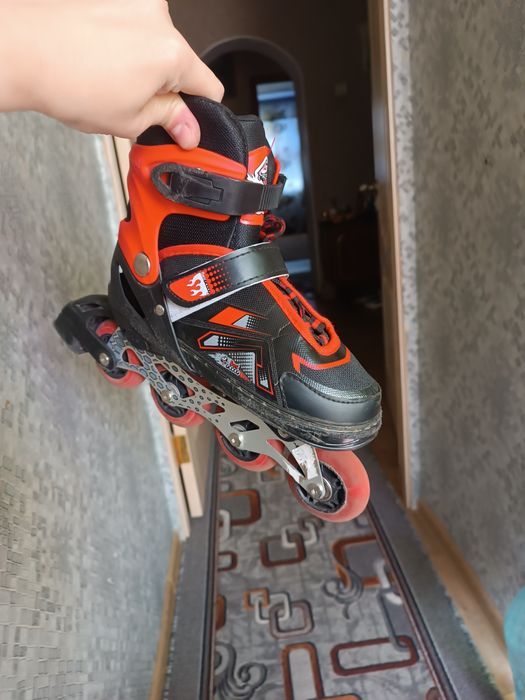 Роликові ковзани