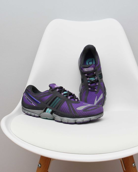 Кросівки brooks purecodence оригінал розмір 39 (25 см)