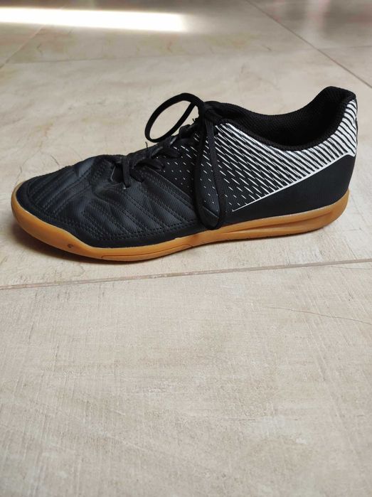 Buty halówki Kipsta Futsal Decathlon