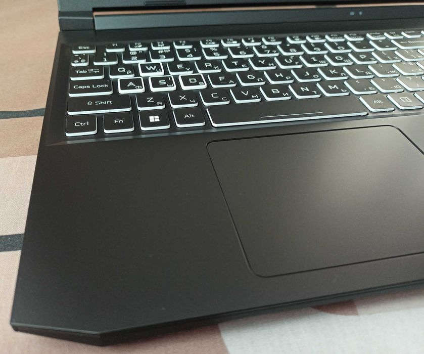 Acer Nitro 5 AN515-45 RTX 3060 Ryzen 5 5600H