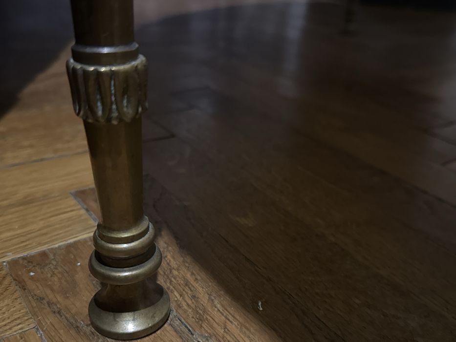 Продам антикварний стіл середина минулого століття