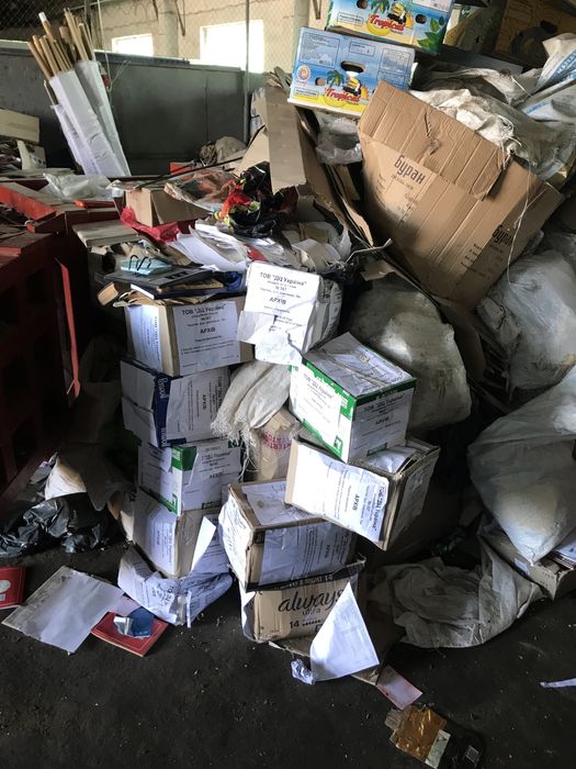 Приймаємо макулатуру, поліетилен, склотару, склобій, ПЕТ Чортків