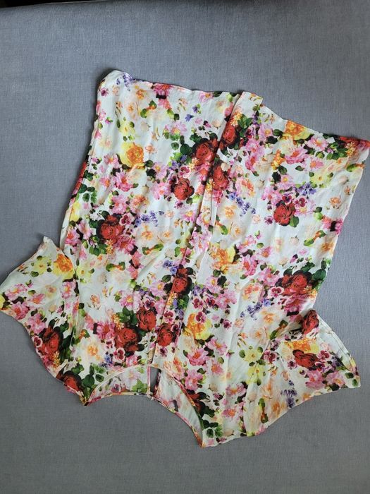 Bluzka Benetton r. 38