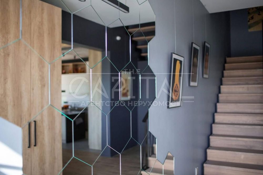 КМ КОНИК VIP будинок  Лютнева супер локація в Голосєєво