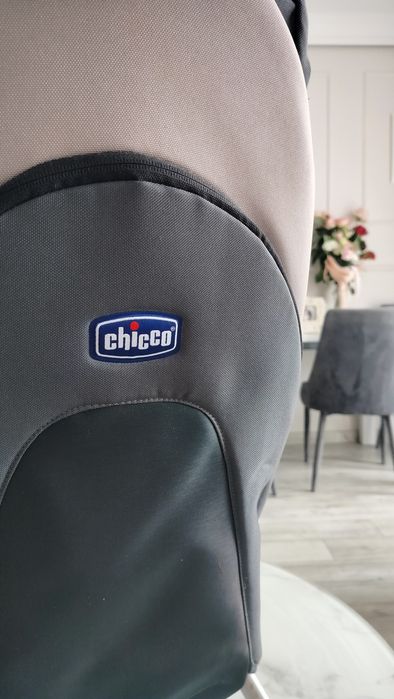 Nosidełko turystyczne chicco