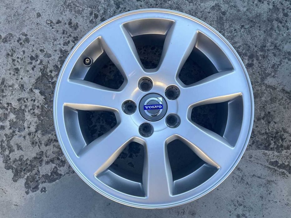 Оригінальні диски 5/108 R16 Volvo V40 V60 S60 XC70