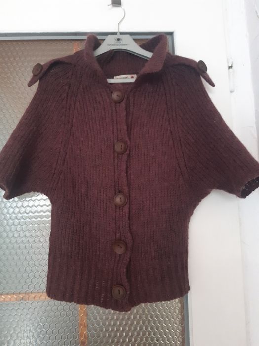 Sweterek, reglan, z kołnierzem, rozpinany. Monnari. M