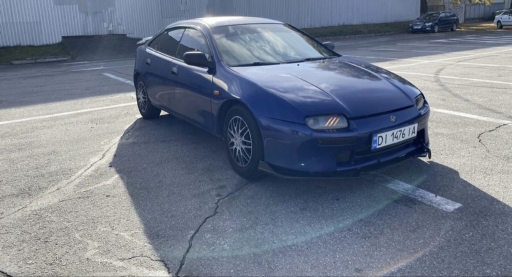 Продаю mazda 323 продаж терміновий