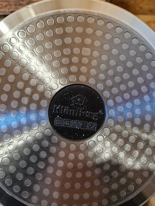 ZESTAW GARNKÓW 10 EL. KLÖNBERG KB-4031 ceramiczno-marmurowych