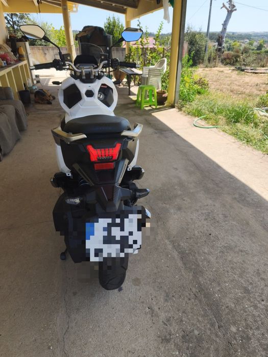 Vendo secoot sym ADX 125cc