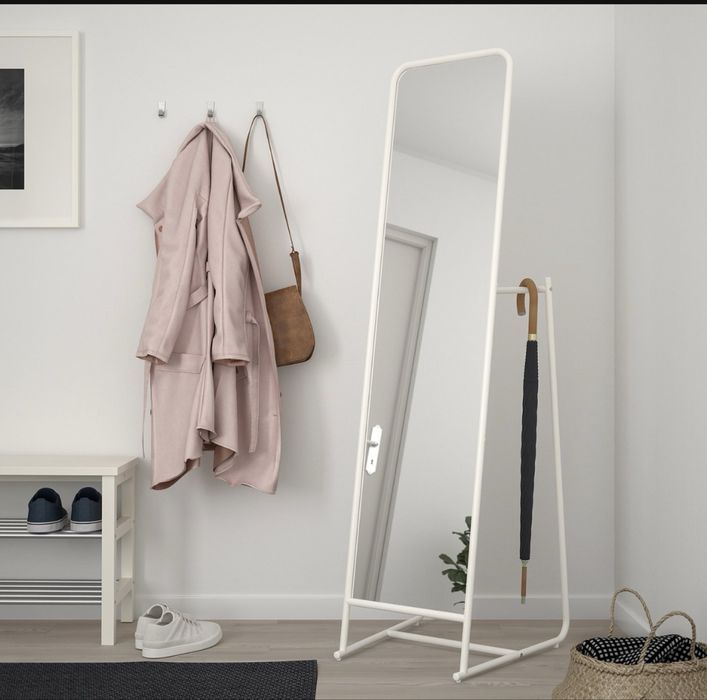 Espelho de pé branco Knapper IKEA