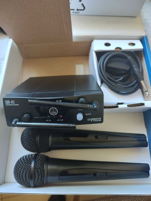 Tanio! Zestaw bezprzewodowy AKG WMS40 dual vocal set - 2 mikrofony
