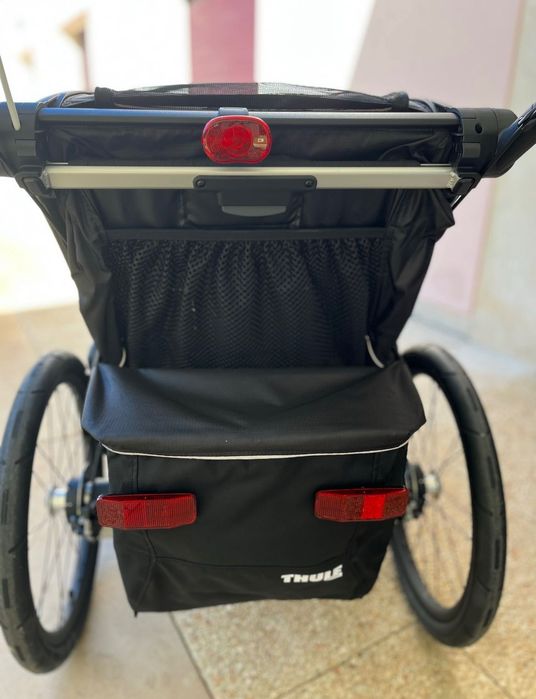 Carrinho de corrida de bebé Thule Charriot Sport com kit de jogging
