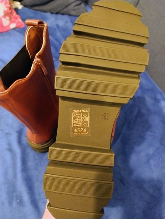 Nowe wysokie botki kozaki sztyblety brązowo-czarne na platformie 41