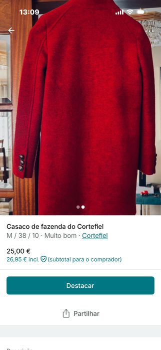 Casaco vermelho assertoado com composição em lã