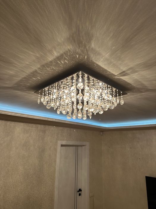 Продам  люстру кришталеву