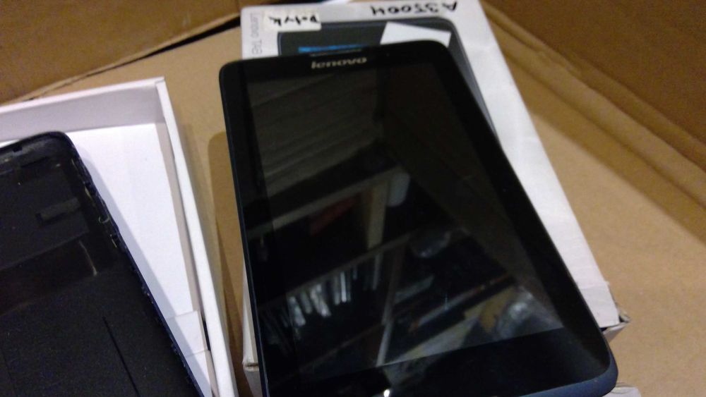 Tablet Lenovo model nieznany (prawdopodobnie A3500) L133